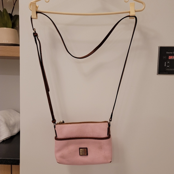 Dooney & Bourke Pebbled Ginger Pouchette - Picture 4 of 16